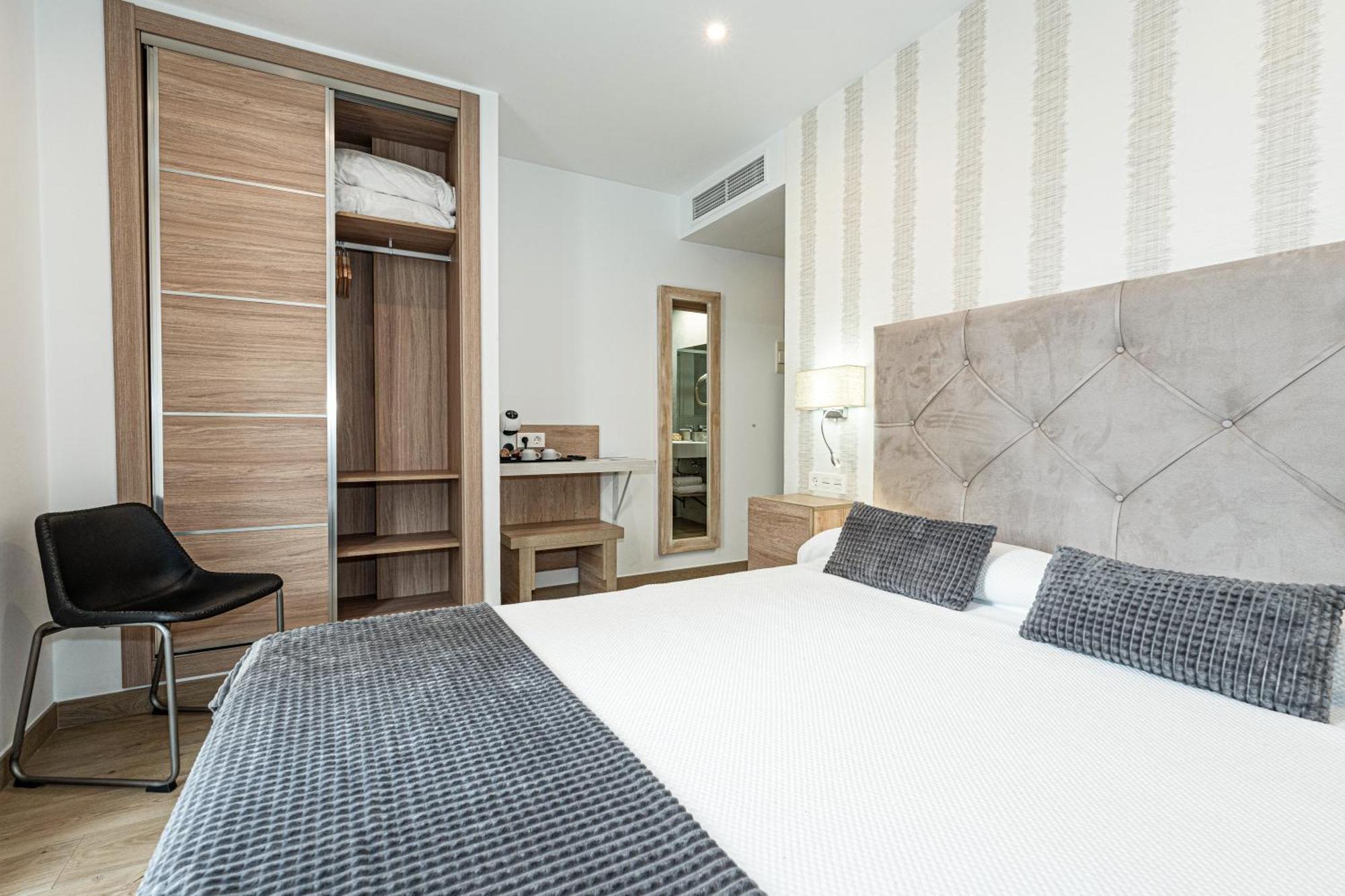 Hostal Boutique Aurora Нерха Экстерьер фото